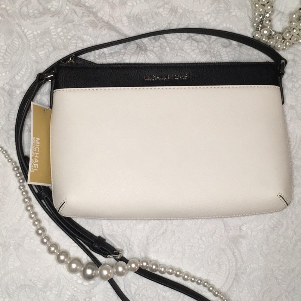 Authentic Michael Kors leather messenger handbag